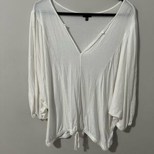 Buckle White V-Neck Blouse